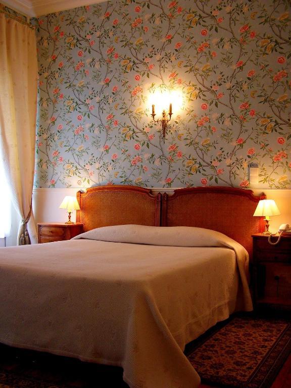 Hotel De L'abeille