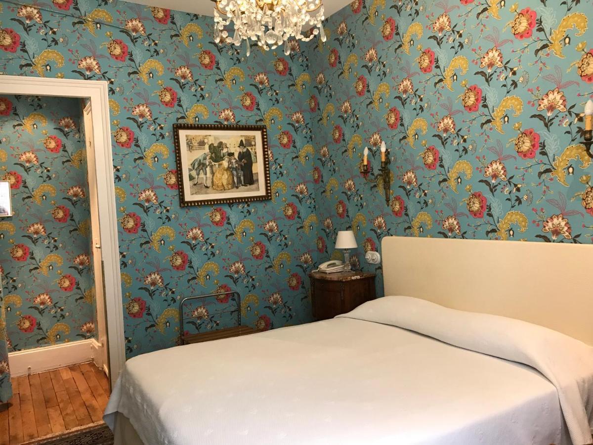 De L'abeille Hotel